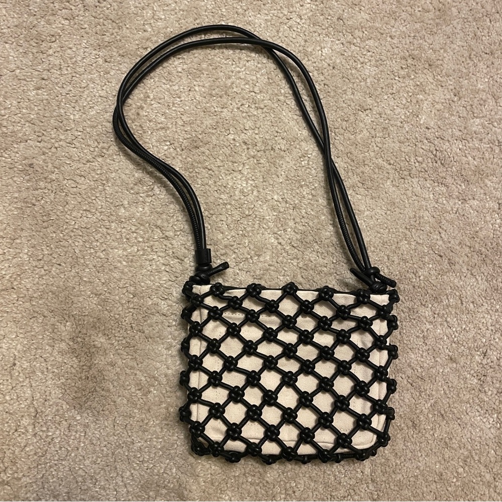 Madewell The Knotted Leather Crossbody Bag True Black - Picture 3 of 5